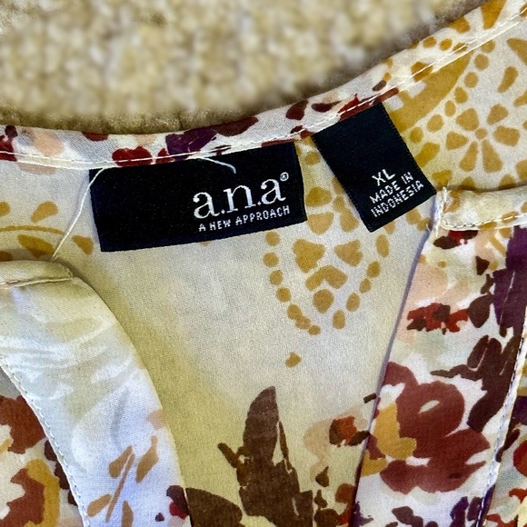 a.n.a. Boho Tie Waist Loose Blouse - Picture 2 of 8